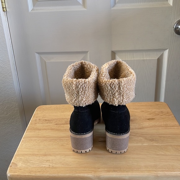 Women’s Fashion Winter Plus Fleece Warmth, Snow Lamb Wool, Thick Wedge Heel boot - Picture 8 of 12